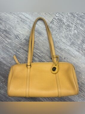 Dooney & Bourke Pebbled
Leather Barrel Shoulder Bag Camel Tan